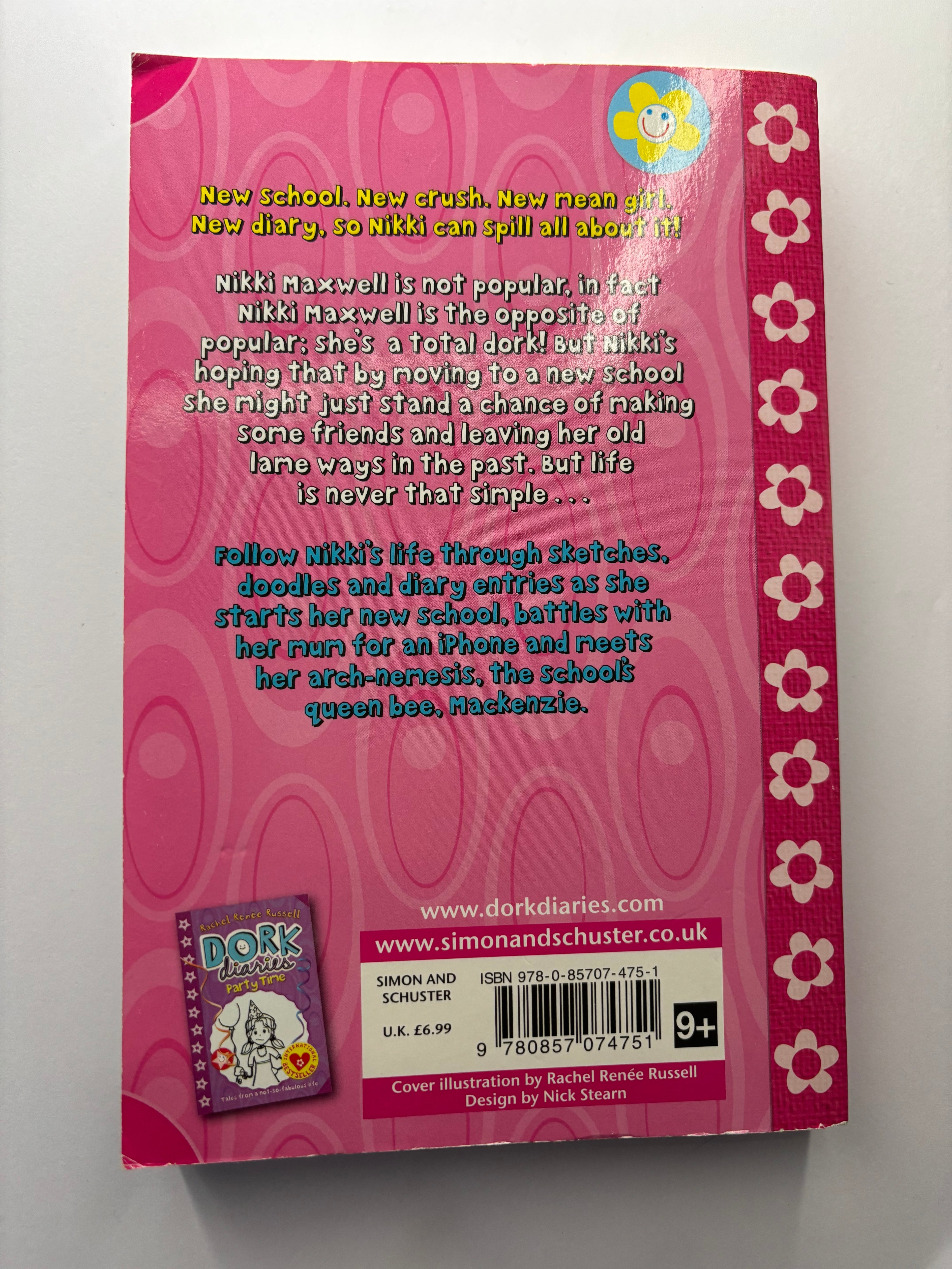 Dork Diaries by Rachel Reneé Russell