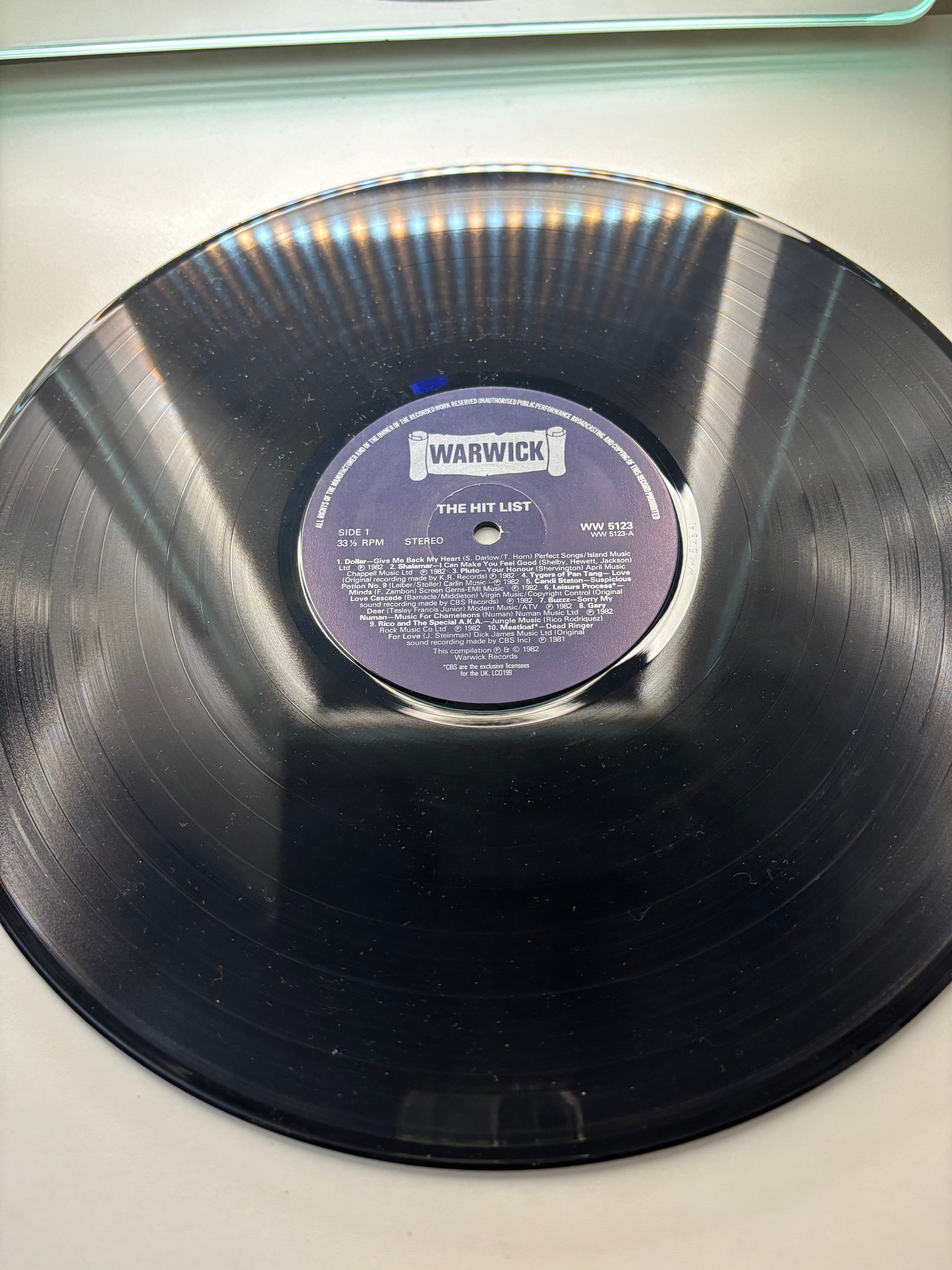 Hitlist 20 tracks Vinyl Album 1982