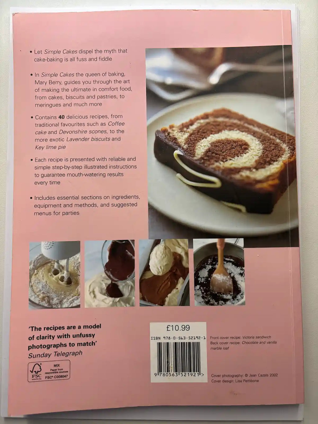 Simple Cakes by Mary Berry cook book back cover description UK