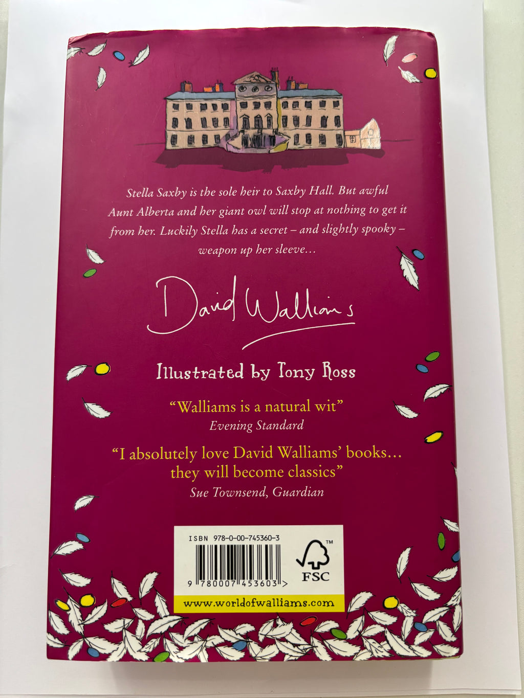 Awful Auntie by David Walliams