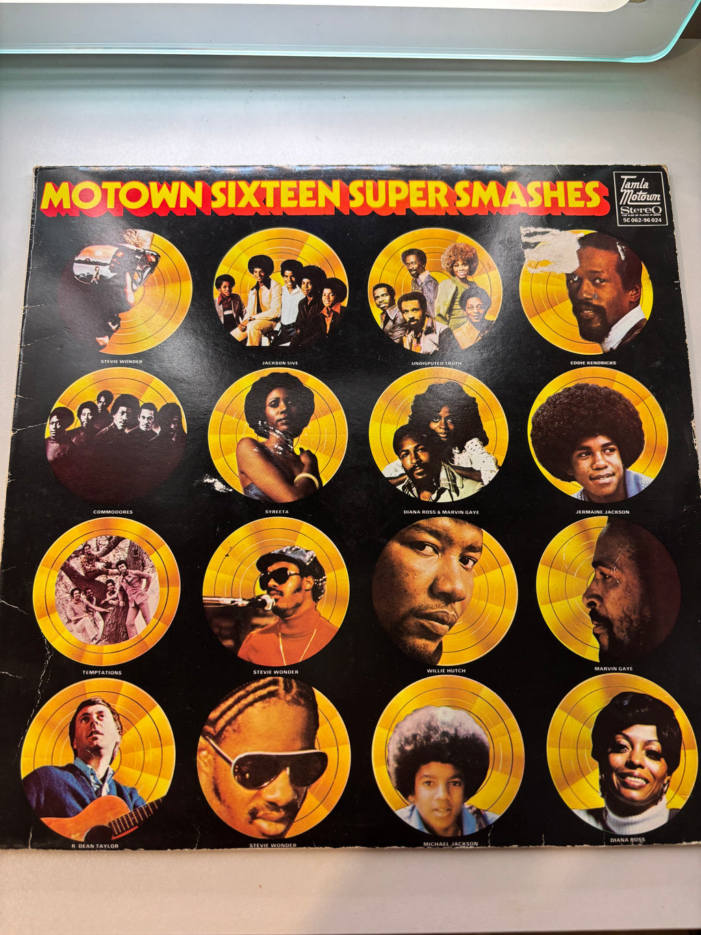 Motown 16 Super Smashes Vinyl Album