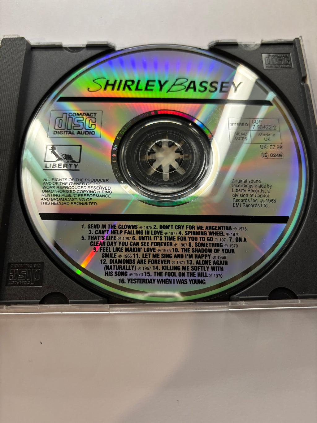 Shirley Bassey- let me sing and I’m happy CD