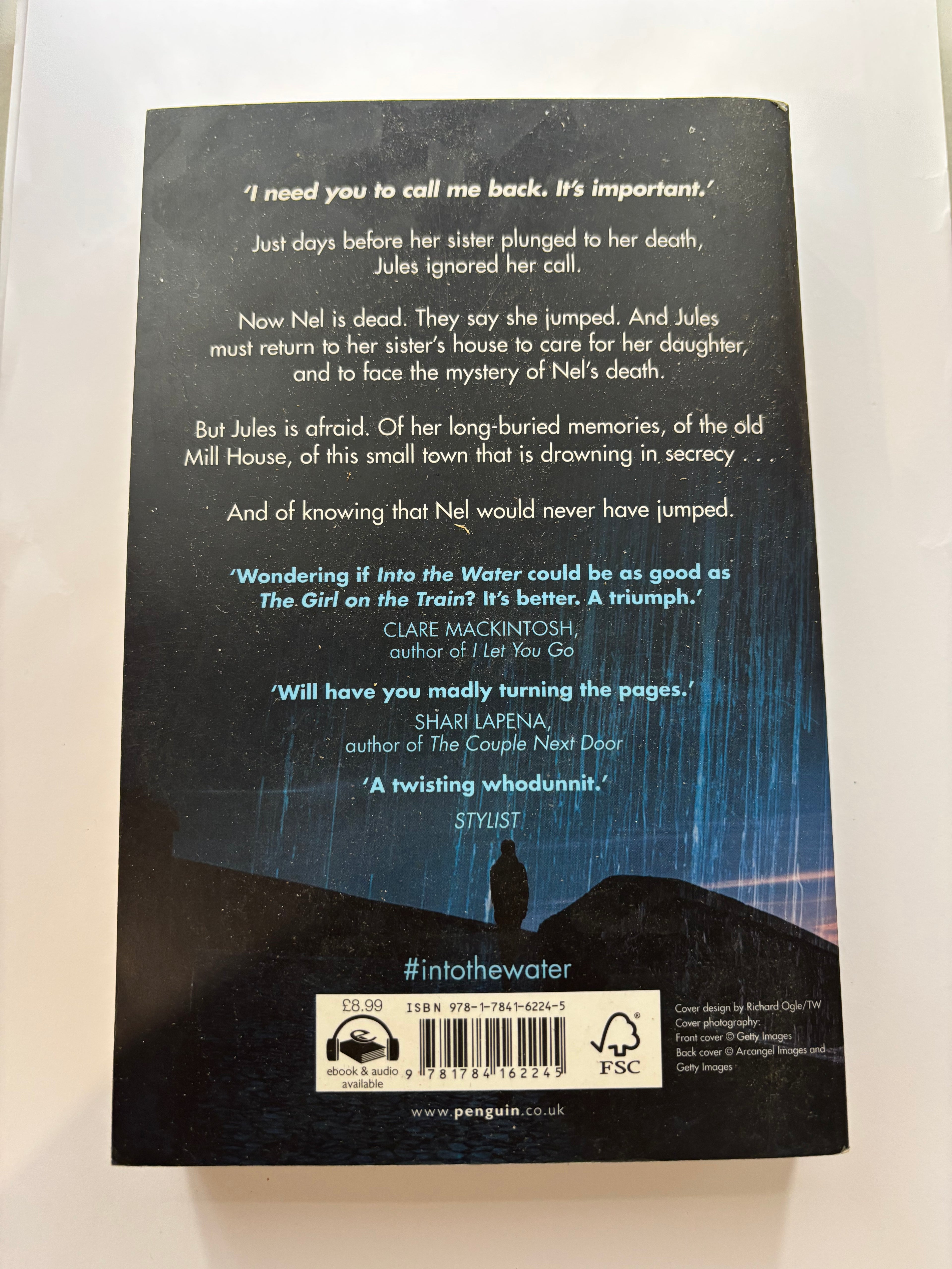 Into the water by Paula Hawkins