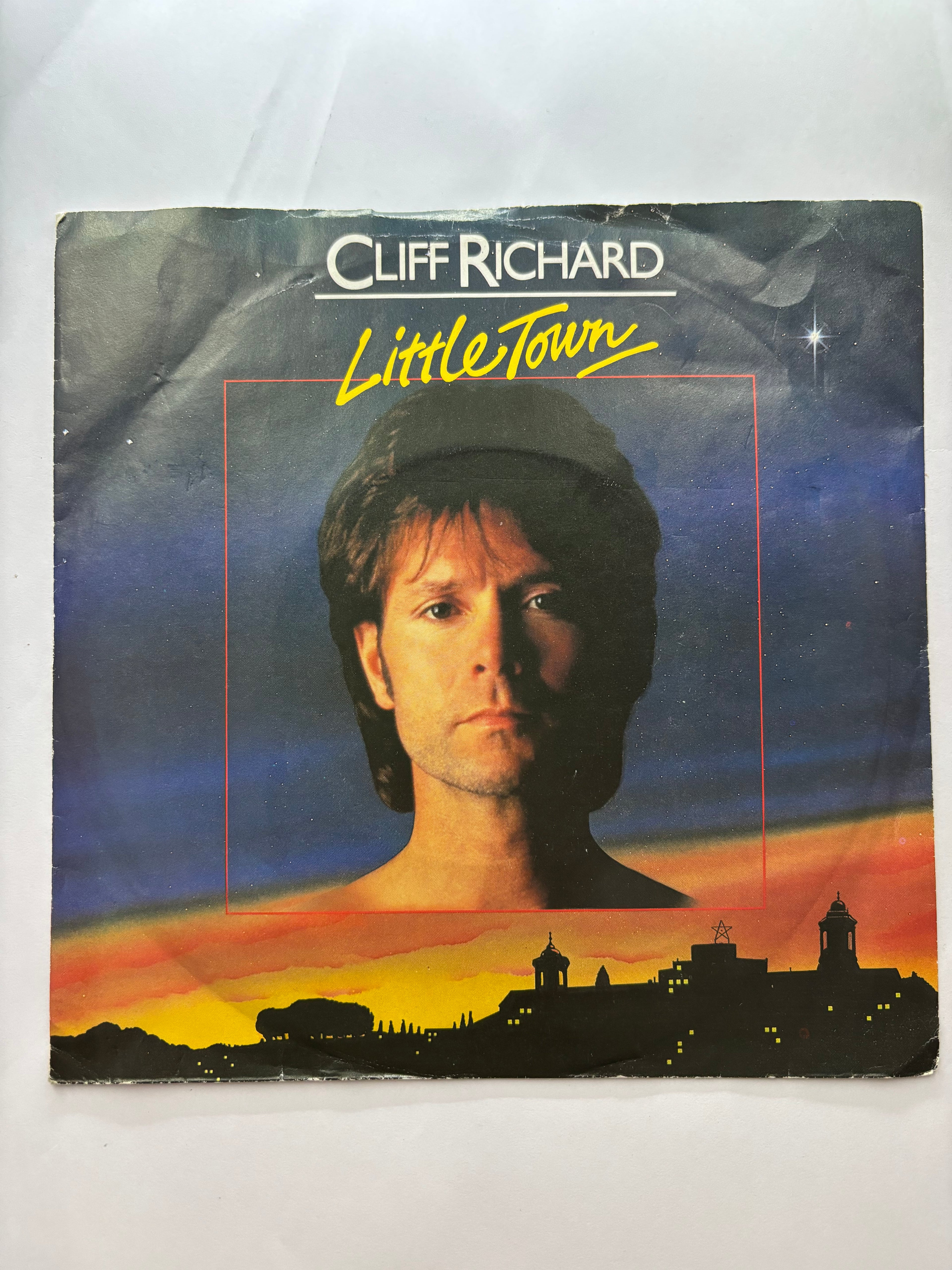 Cliff Richard- Little Town 7’’ vinyl single 1982