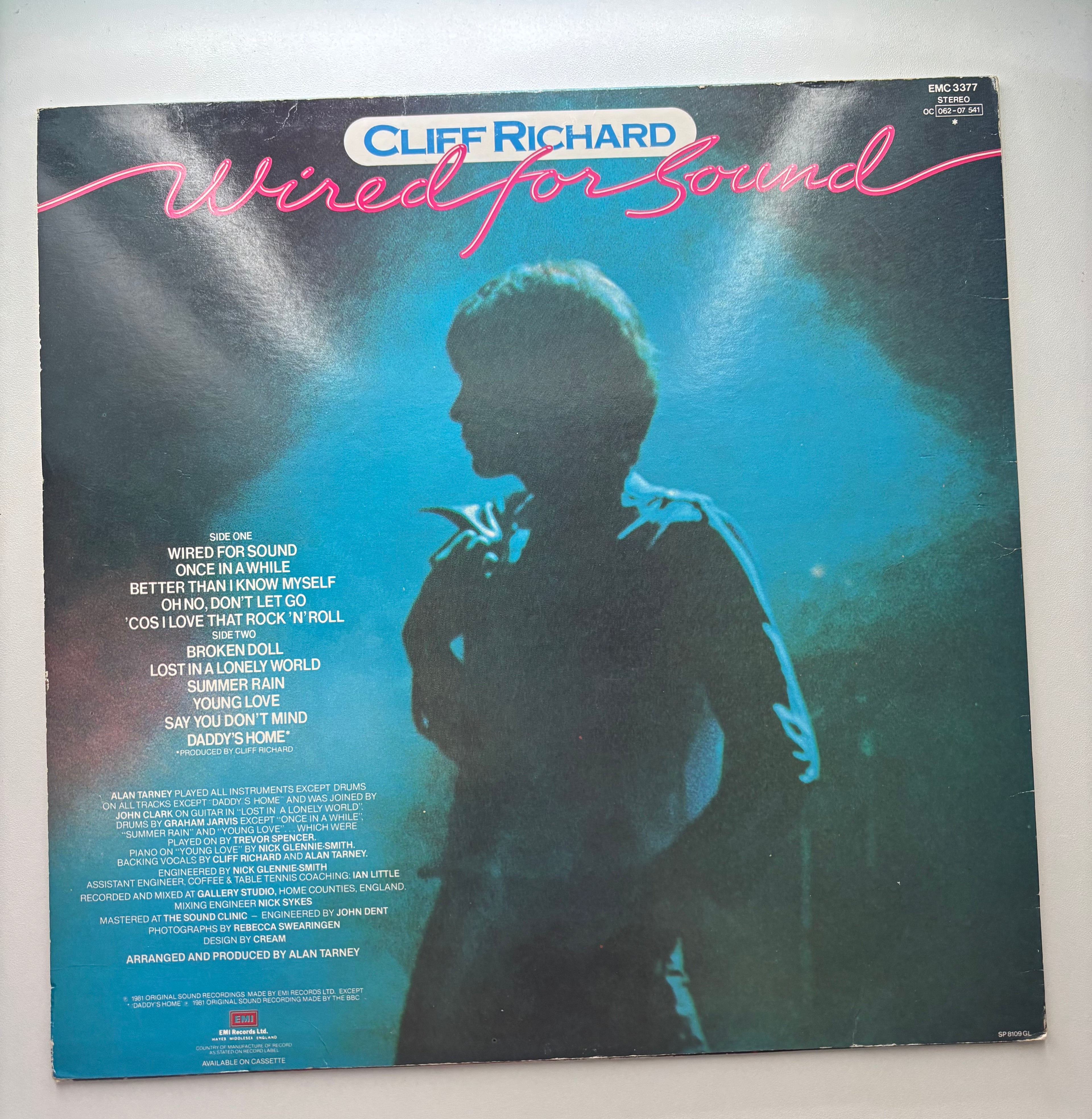 Cliff Richard- Wired for Sound 1981 Vinyl Album