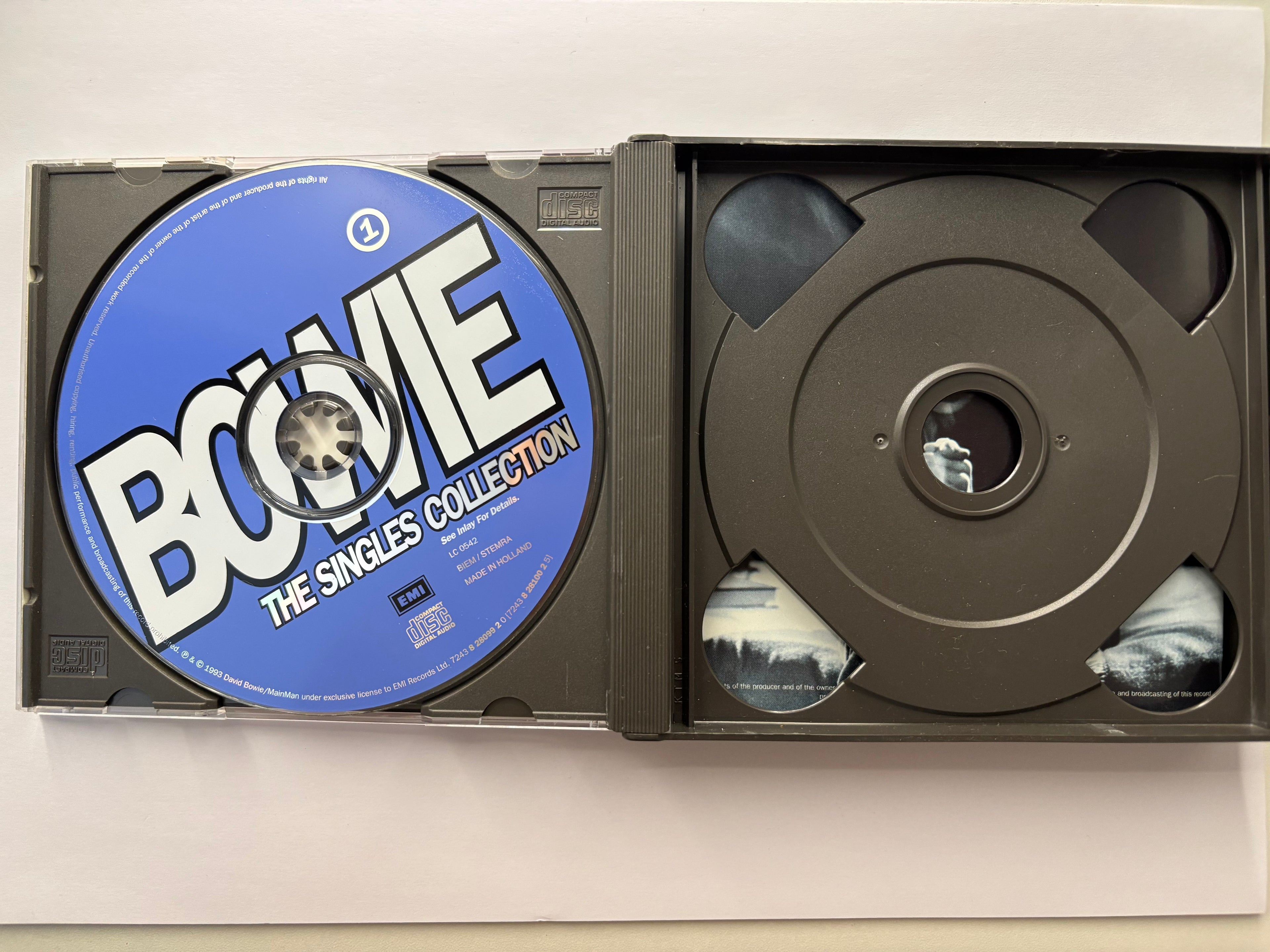 Bowie The Singles Collection CD condition UK seller 