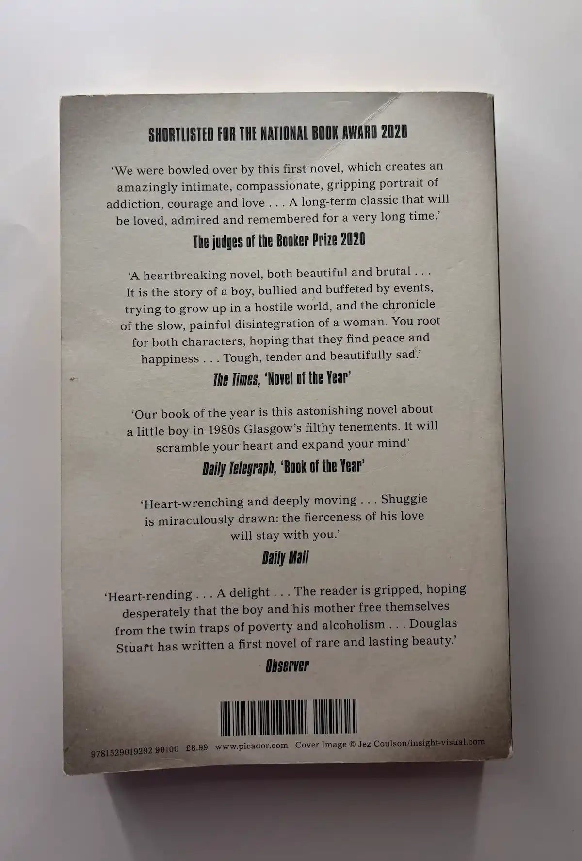 Shuggie Bain by Douglas Stuart Scottish Fiction book back cover description UK